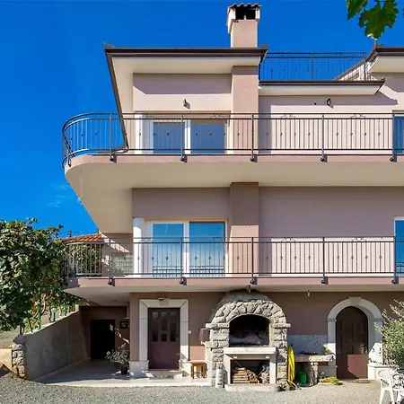 Apartament 1 Bedroom Cozy In Pobri Volosko